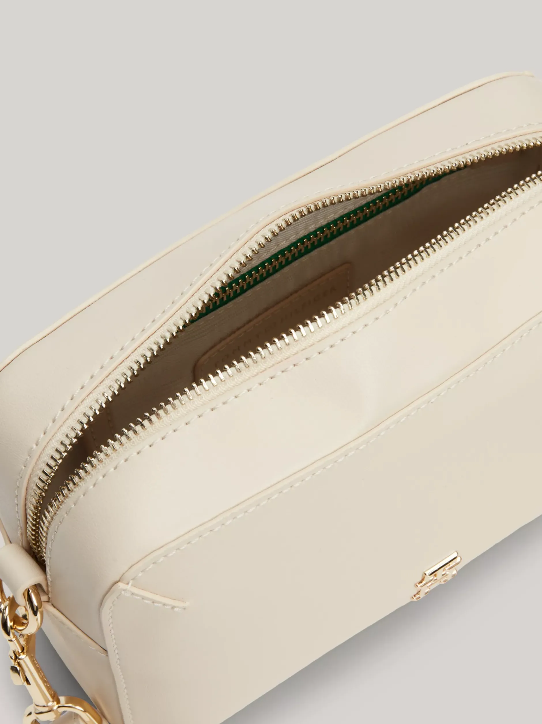 Torebki Na Pasku*Tommy Hilfiger Torba Na Aparat Z Paskiem Chic CLASSIC BEIGE