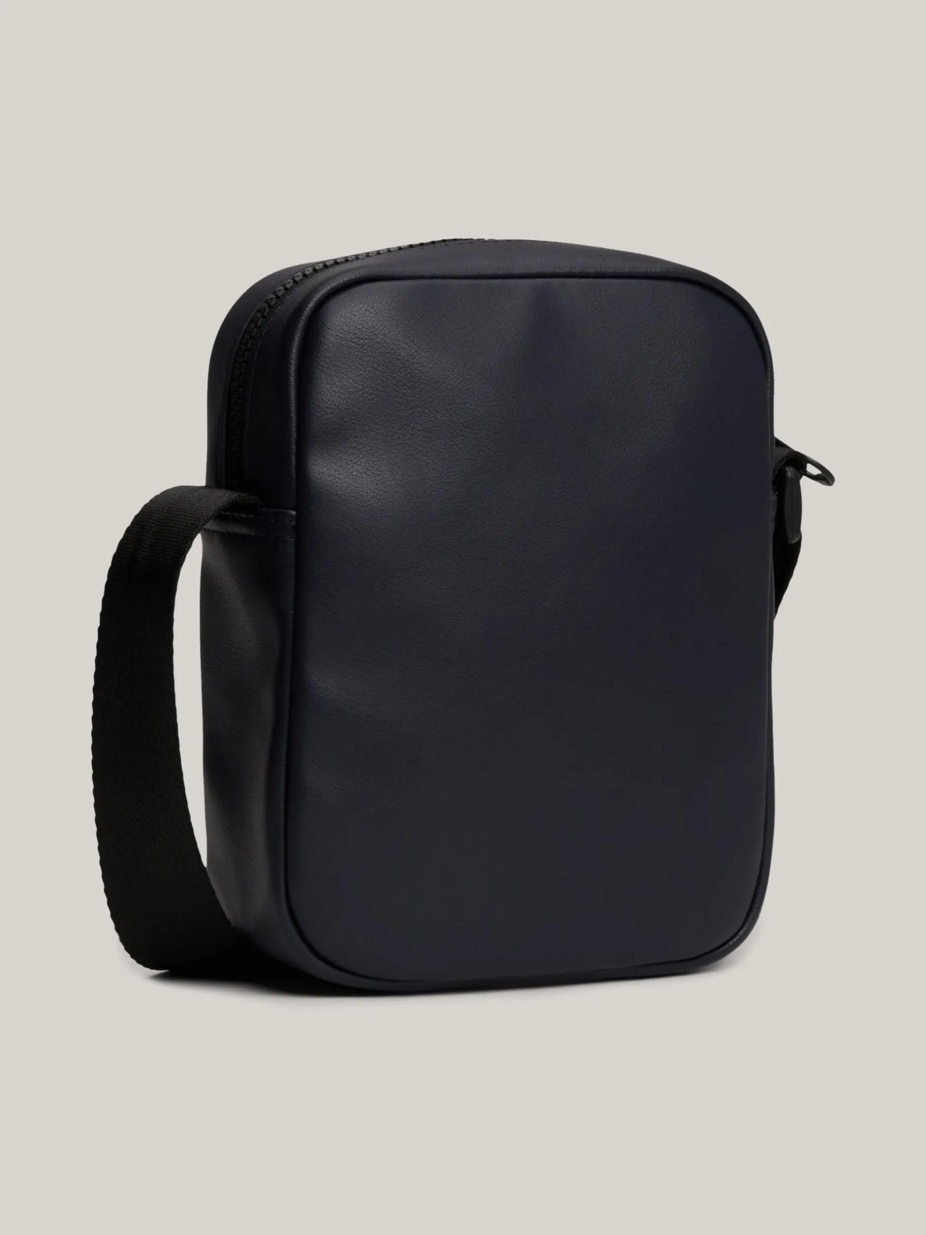 Torebki Na Pasku*Tommy Hilfiger Torba Reporterska Z Fakturą Piki SPACE BLUE