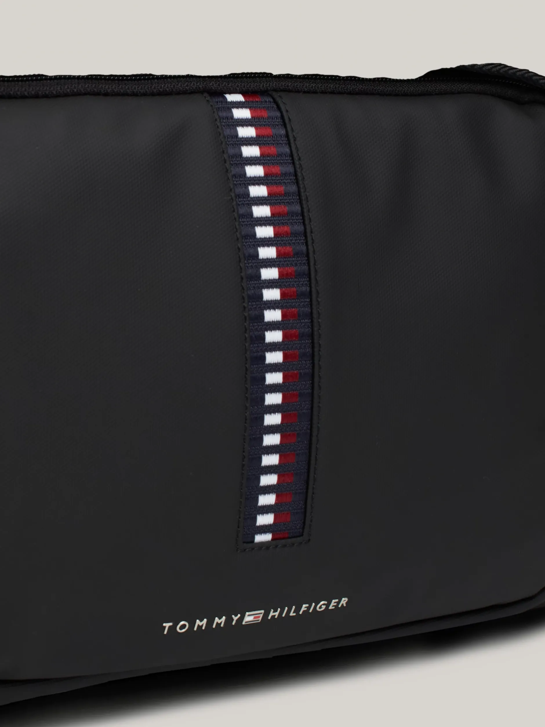 Duże Torby*Tommy Hilfiger Torba Sportowa Corporate BLACK