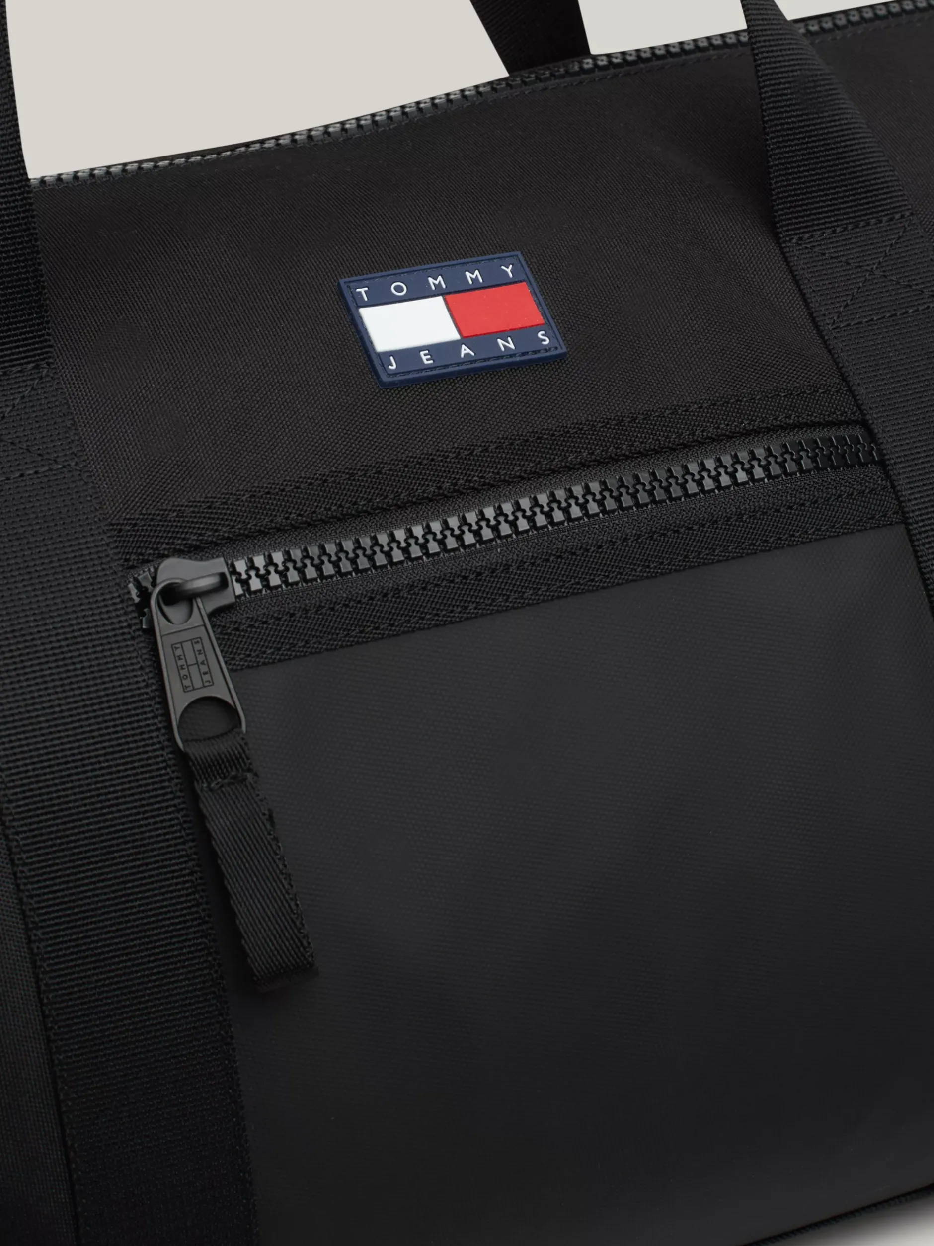 Duże Torby*Tommy Hilfiger Torba Sportowa Z Siateczkowymi Kieszeniami BLACK