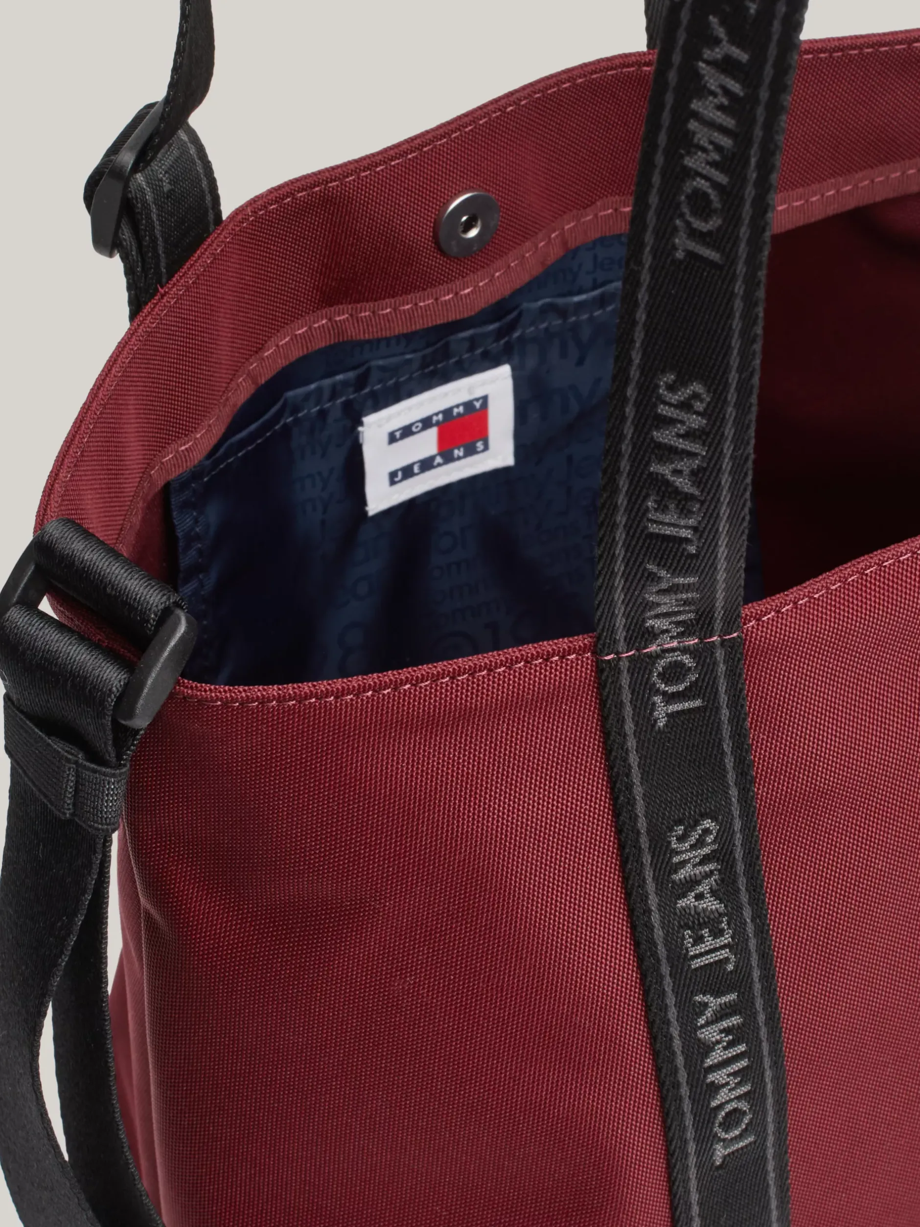 Torebki Tote*Tommy Hilfiger Torba Typu Tote Essential Z Logo DEEP ROUGE