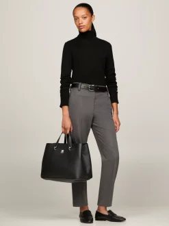 Torebki-Worki*Tommy Hilfiger Torebka Na Pasku TH Emblem BLACK