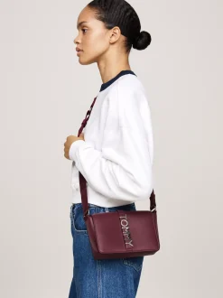 Torebki Na Pasku*Tommy Hilfiger Torebka Na Ramię Z Logo City Na Klapce DEEP ROUGE