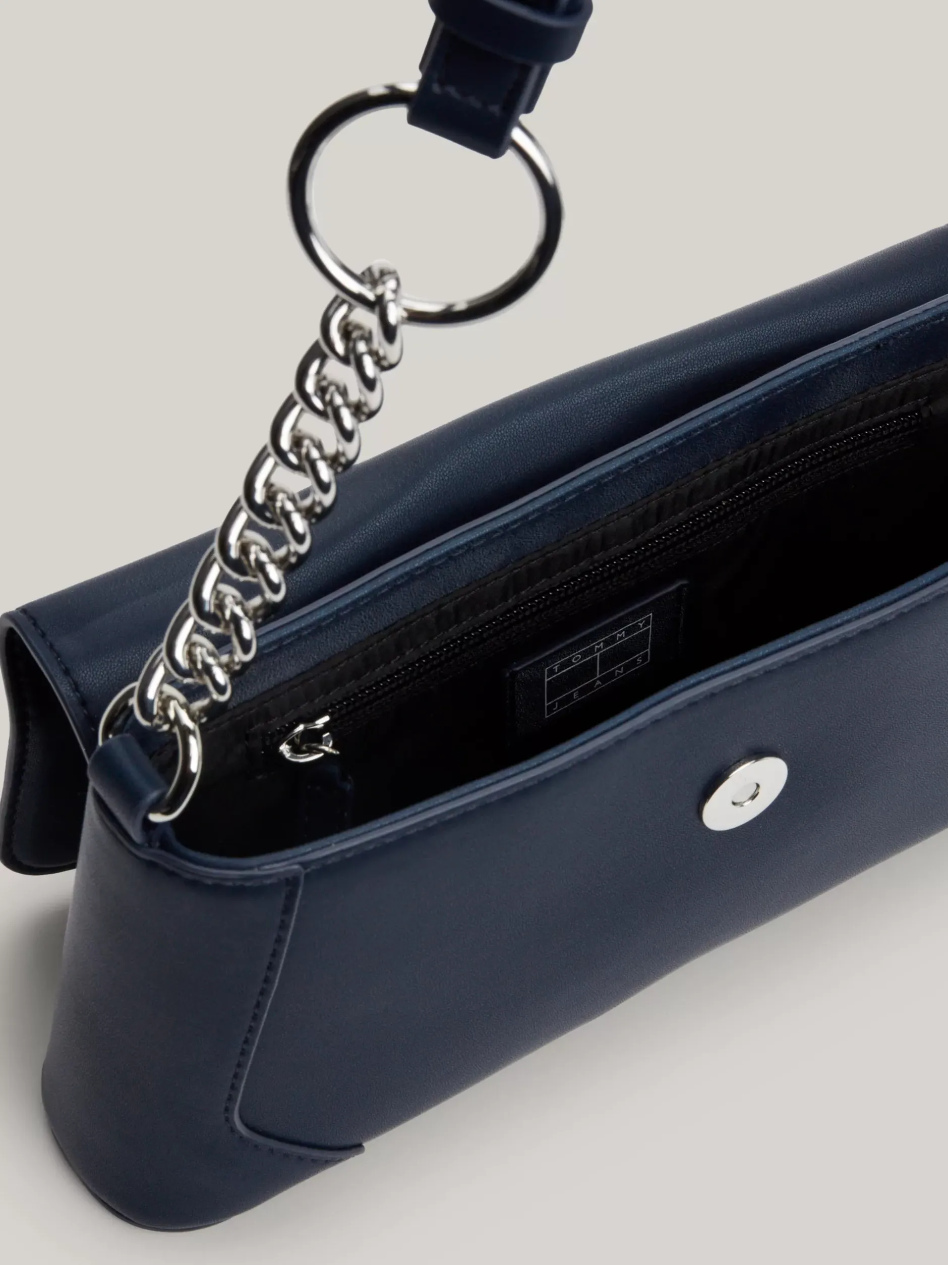 Torby Na Ramię*Tommy Hilfiger Torebka Na Ramię Z Magnetycznym Zapięciem DARK NIGHT NAVY