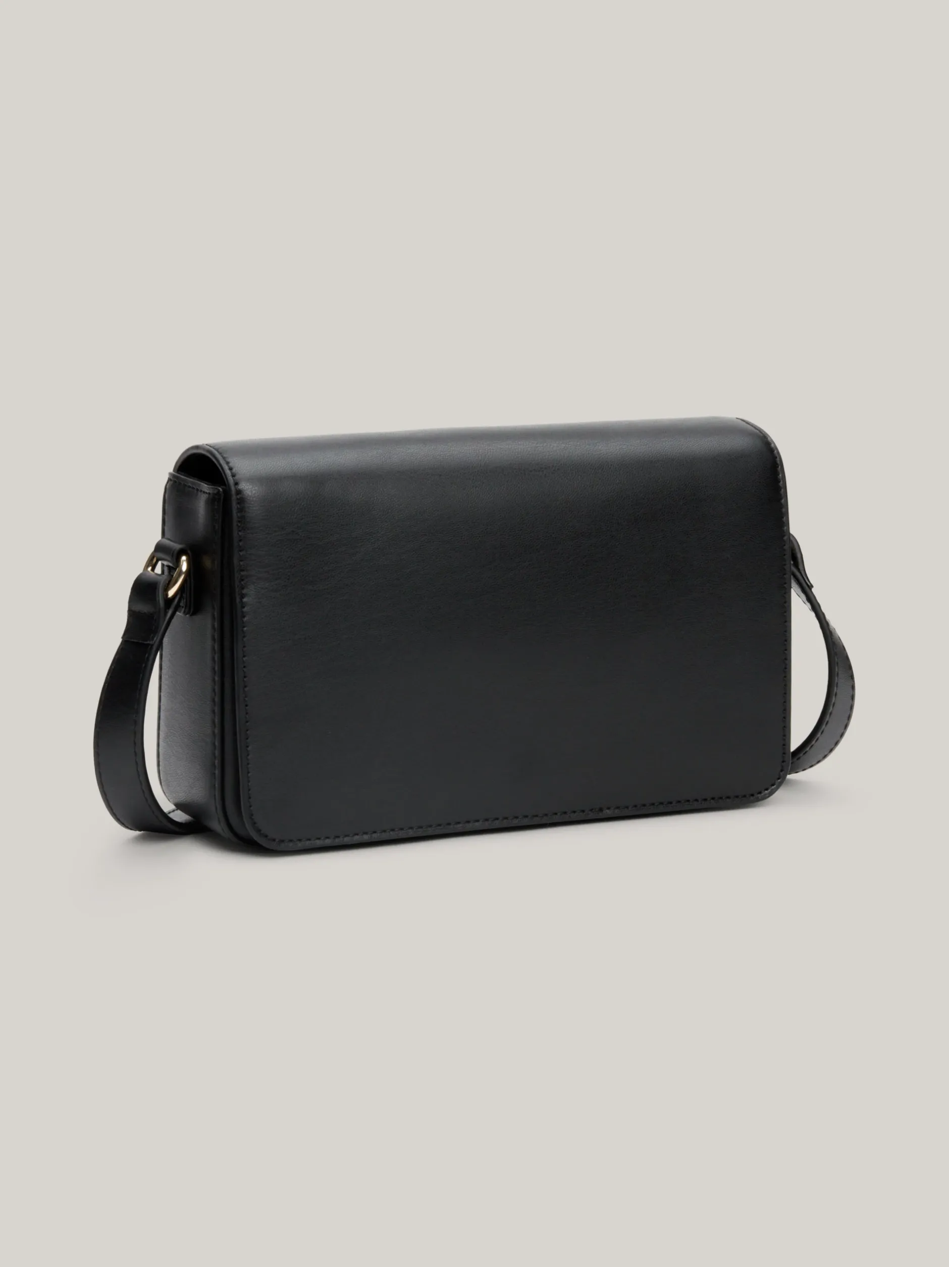 Torebki Na Pasku*Tommy Hilfiger Torebka Na Ramię Z Monogramem TH BLACK