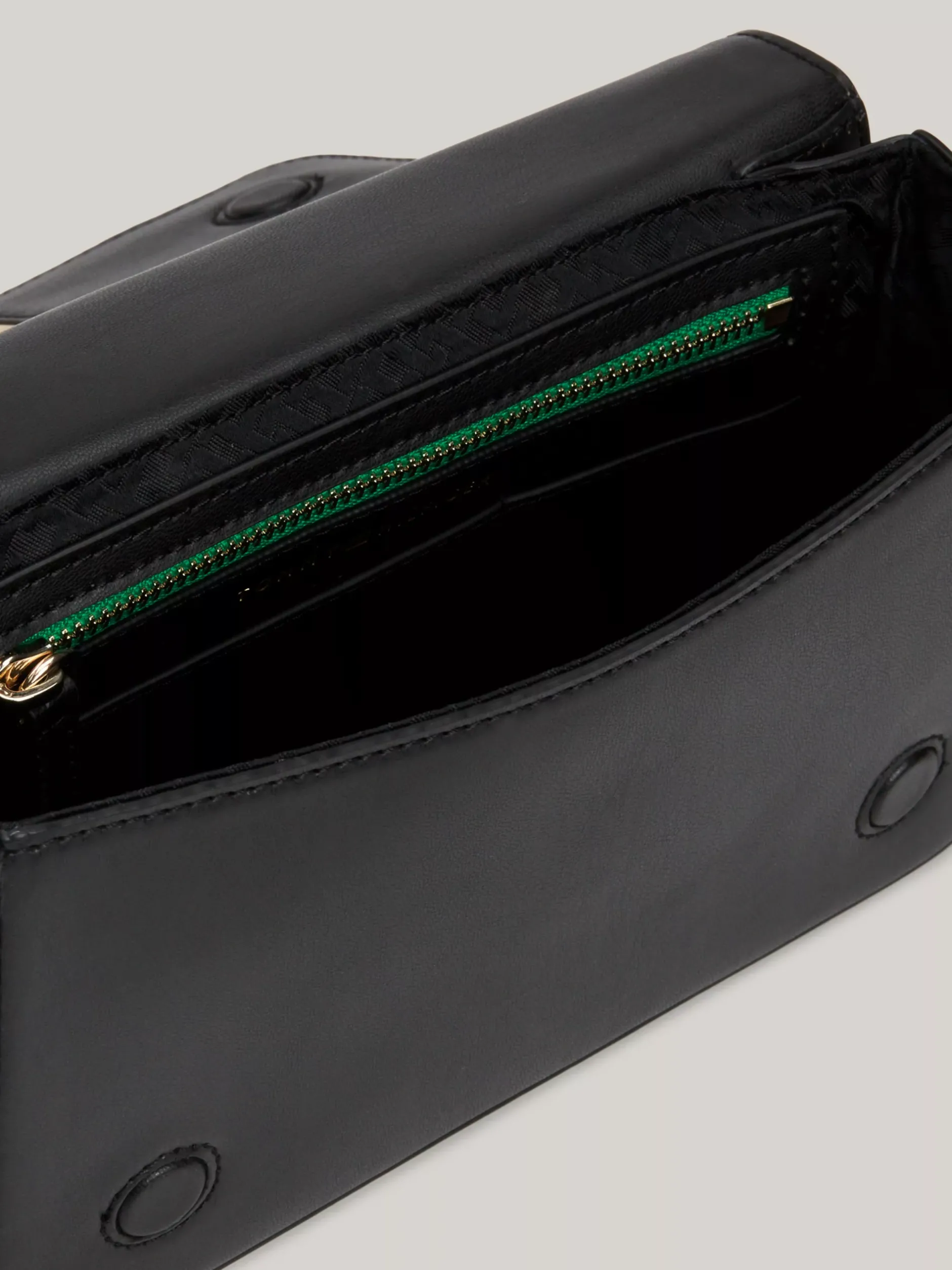 Torebki Na Pasku*Tommy Hilfiger Torebka Na Ramię Z Monogramem TH BLACK