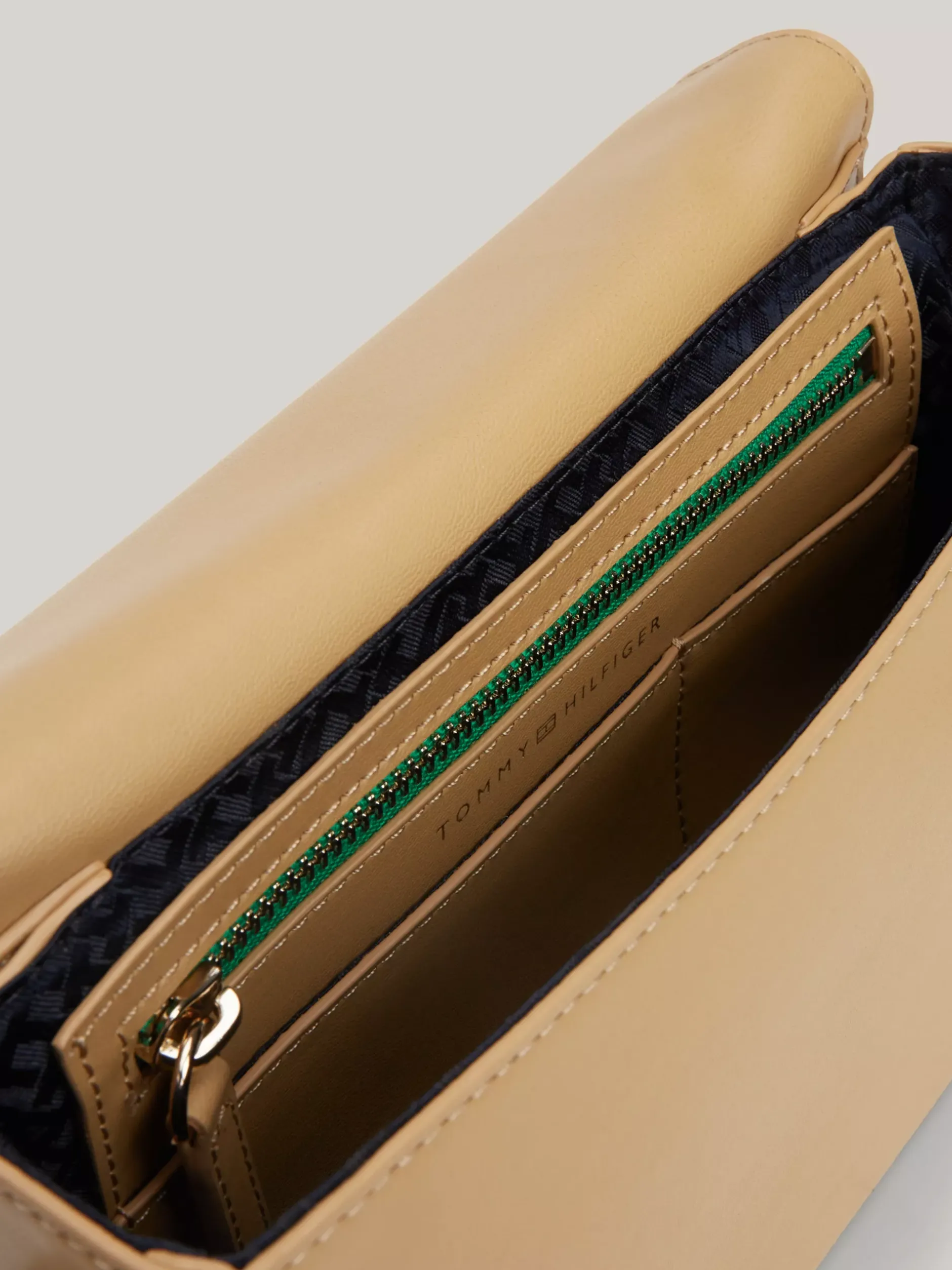 Torebki Na Pasku*Tommy Hilfiger Torebka Na Ramię Z Monogramem TH CLASSIC KHAKI