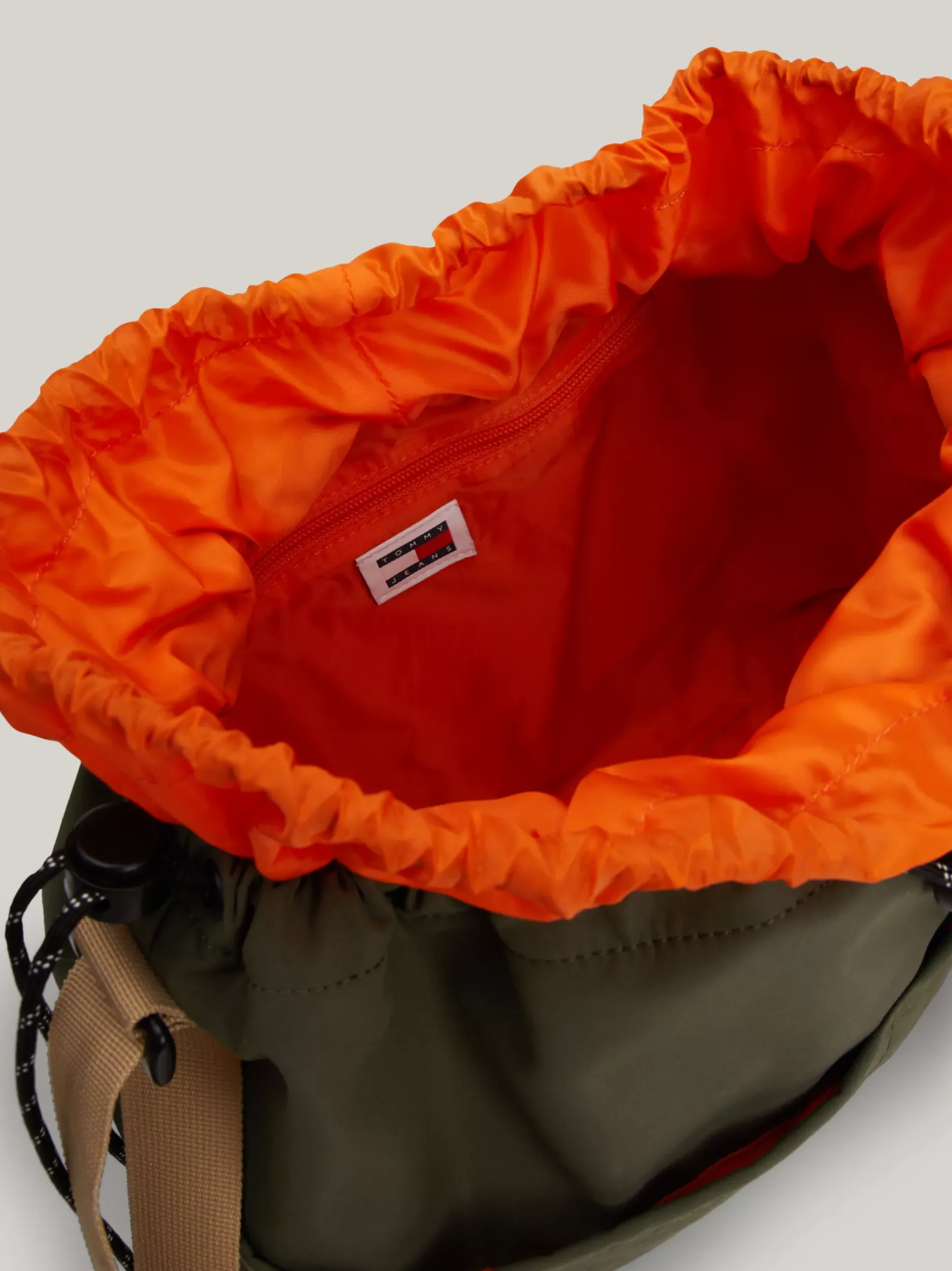 Torebki Na Pasku*Tommy Hilfiger Torebka Na Ramię Z Troczkami Ze Stoperem PEWTER GREEN