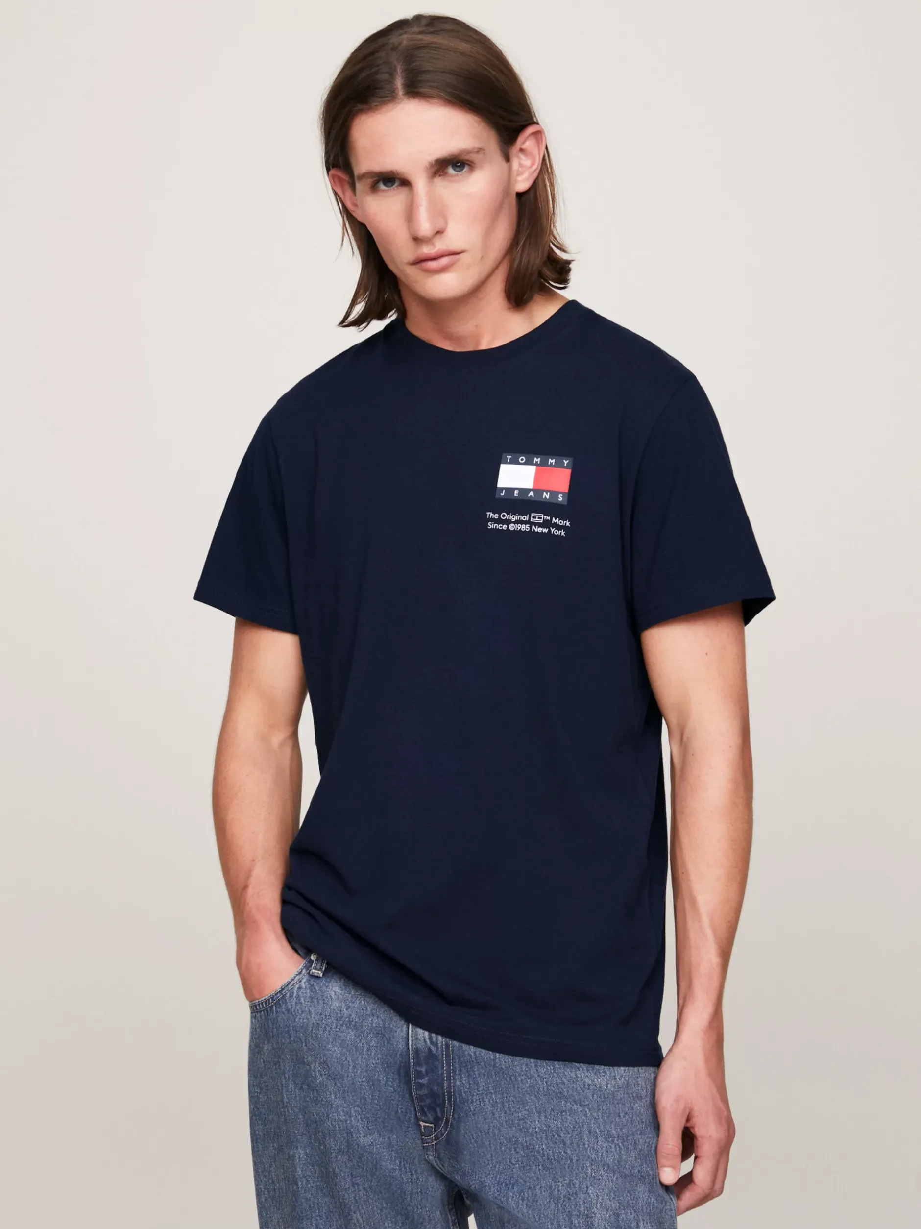 T-Shirty*Tommy Hilfiger T-shirt Essential O Dopasowanym Kroju Z Logo DARK NIGHT NAVY