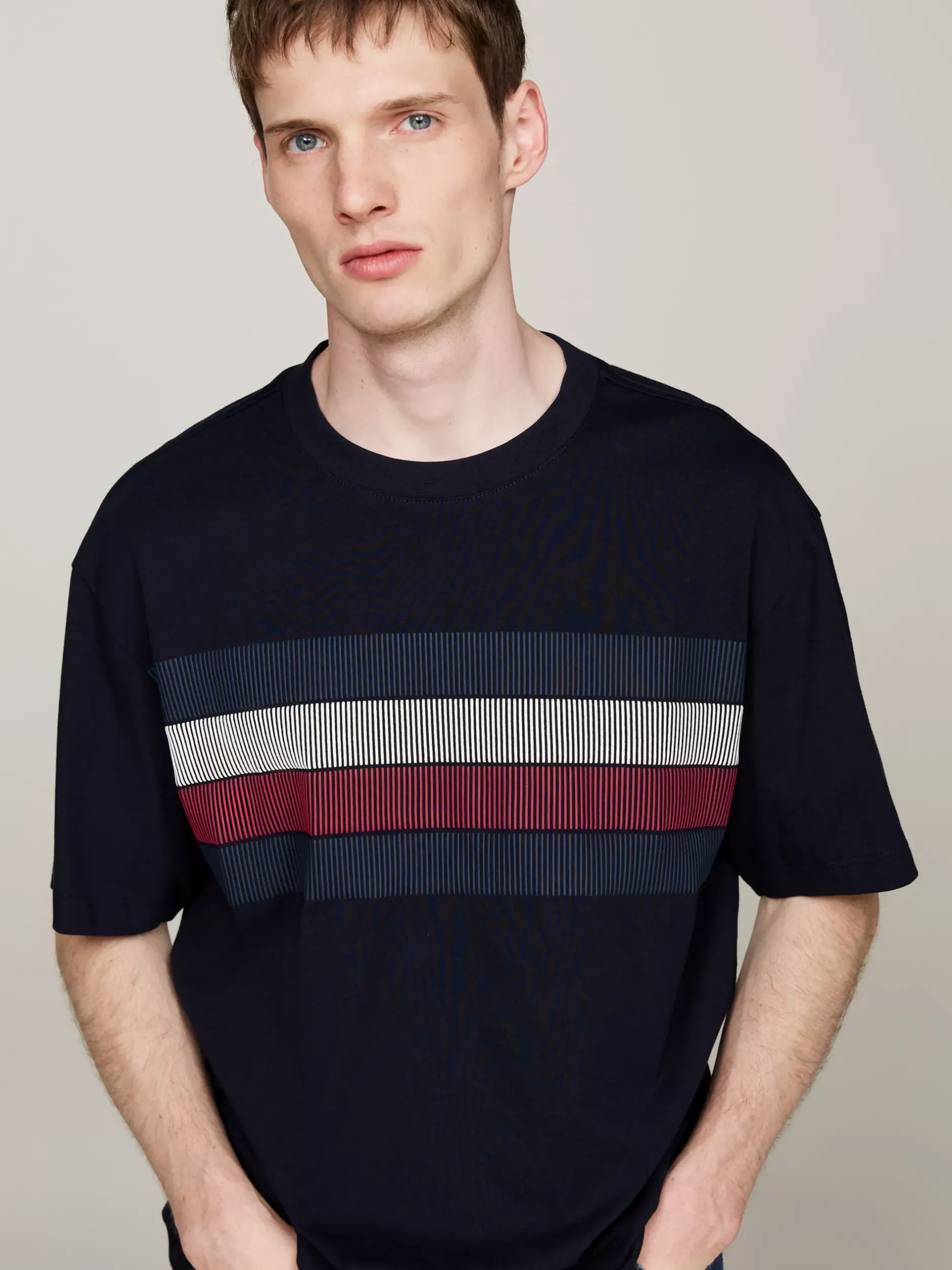 T-Shirty*Tommy Hilfiger T-shirt O Luźnym Kroju Z Cieniowaną Flagą DESERT SKY