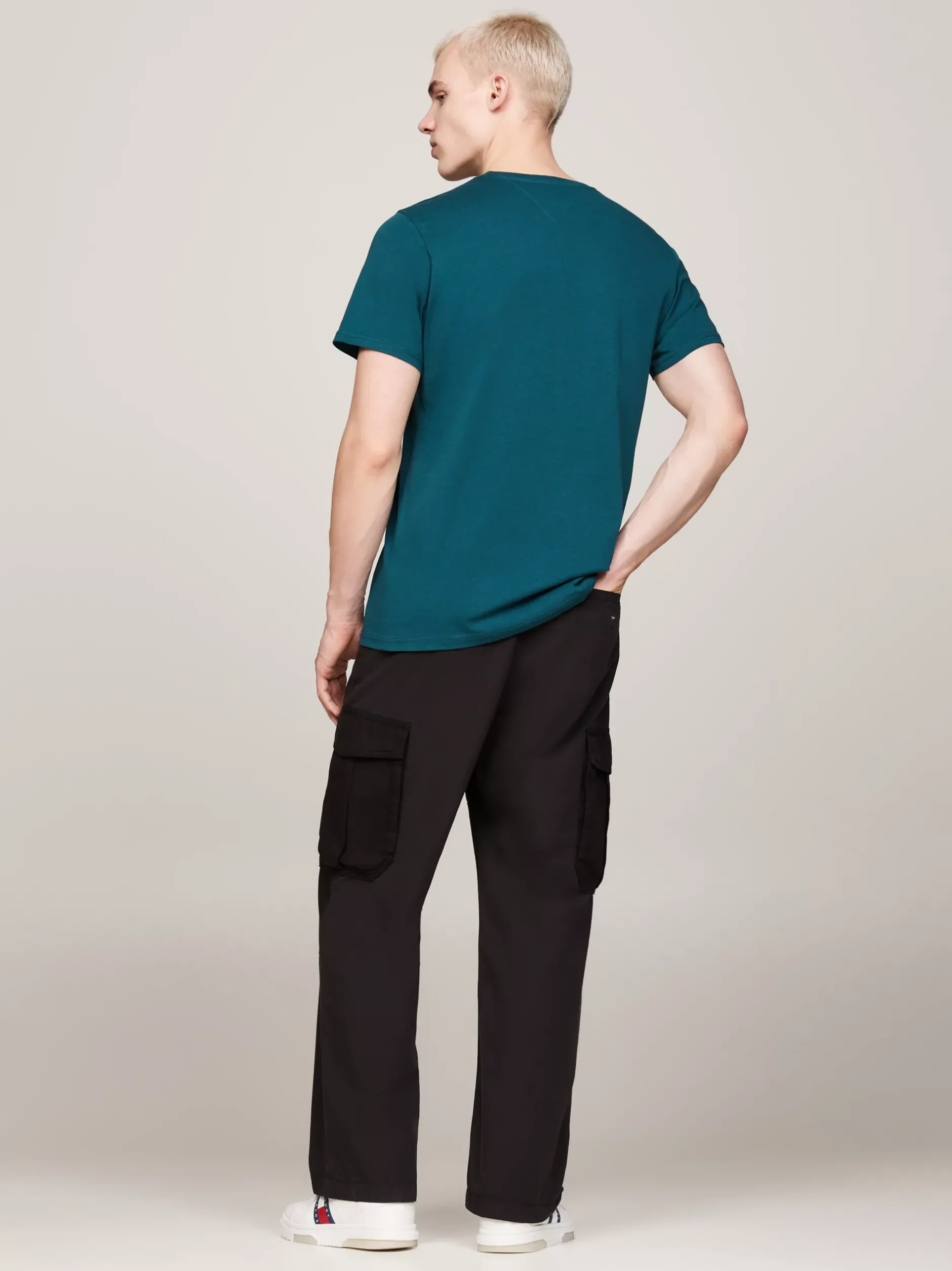 T-Shirty*Tommy Hilfiger T-shirt O Wąskim Kroju Z Logo DEEP SEAWATER