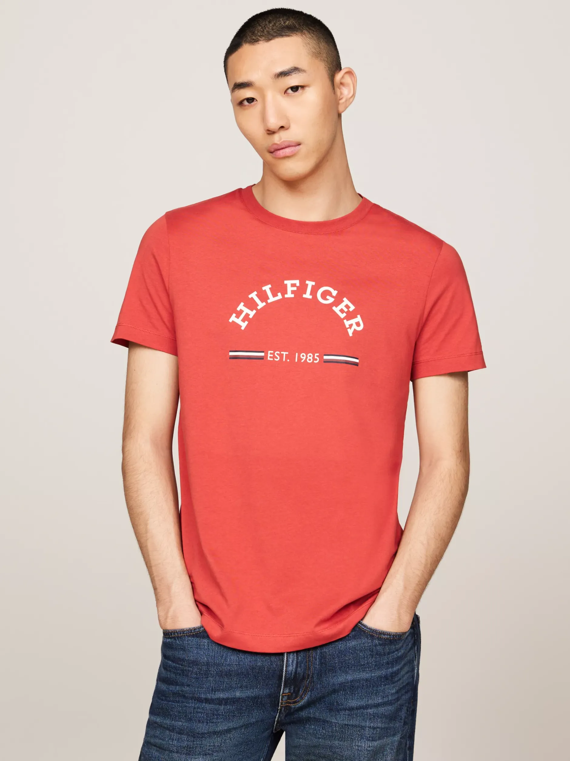 T-Shirty*Tommy Hilfiger T-shirt O Wąskim Kroju Z Logo TERRA RED