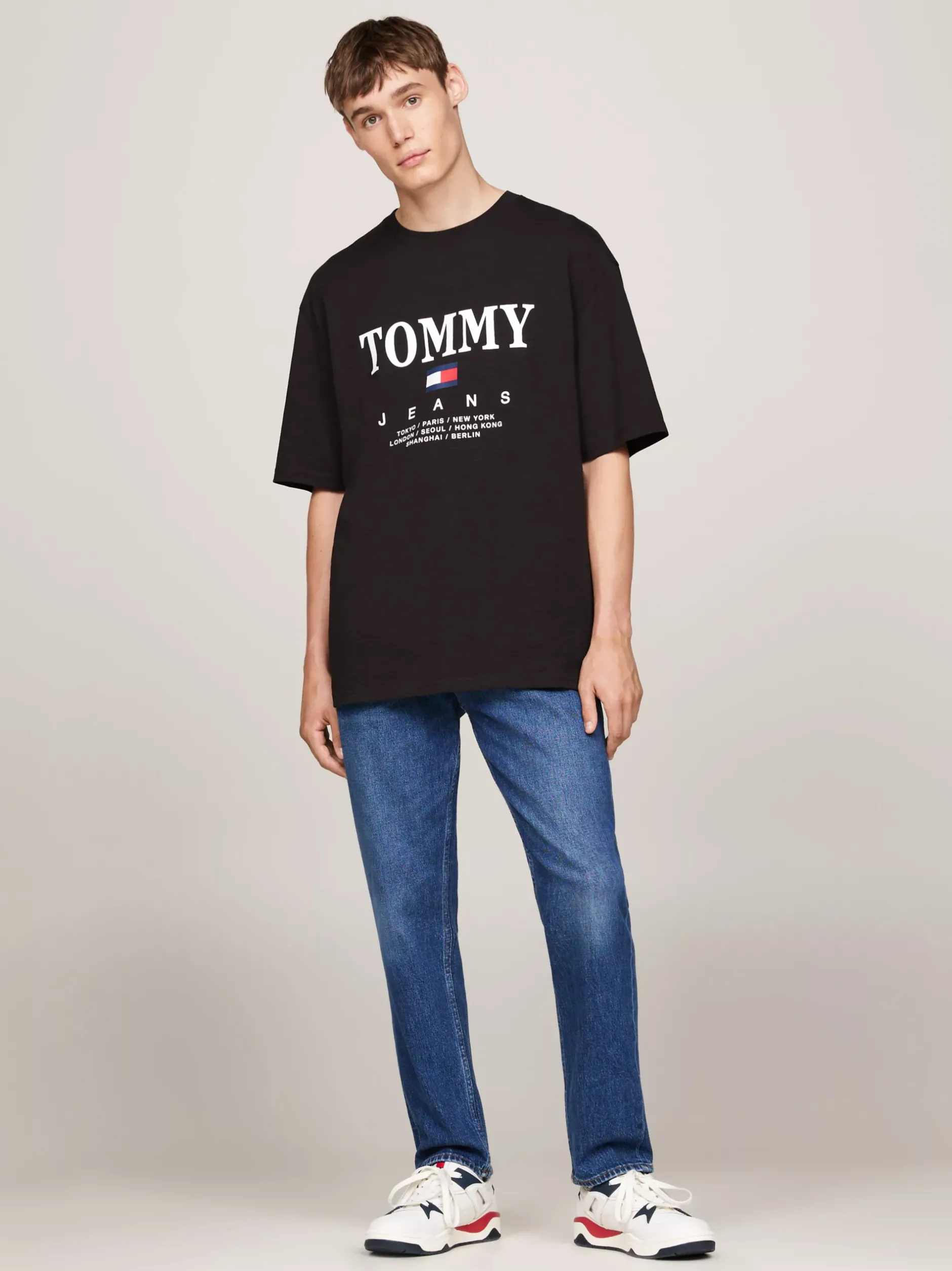T-Shirty*Tommy Hilfiger T-shirt Oversize Z Logo BLACK