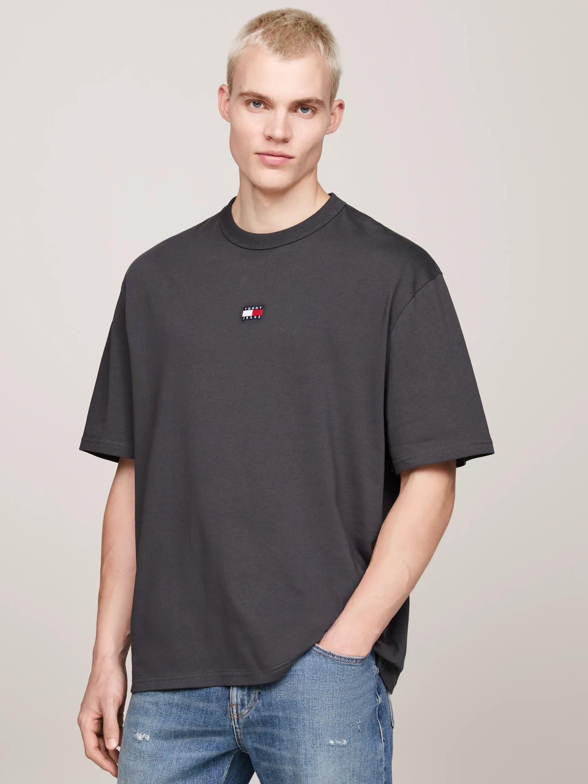 T-Shirty*Tommy Hilfiger T-shirt Oversize Z Naszywką Tommy NEW CHARCOAL