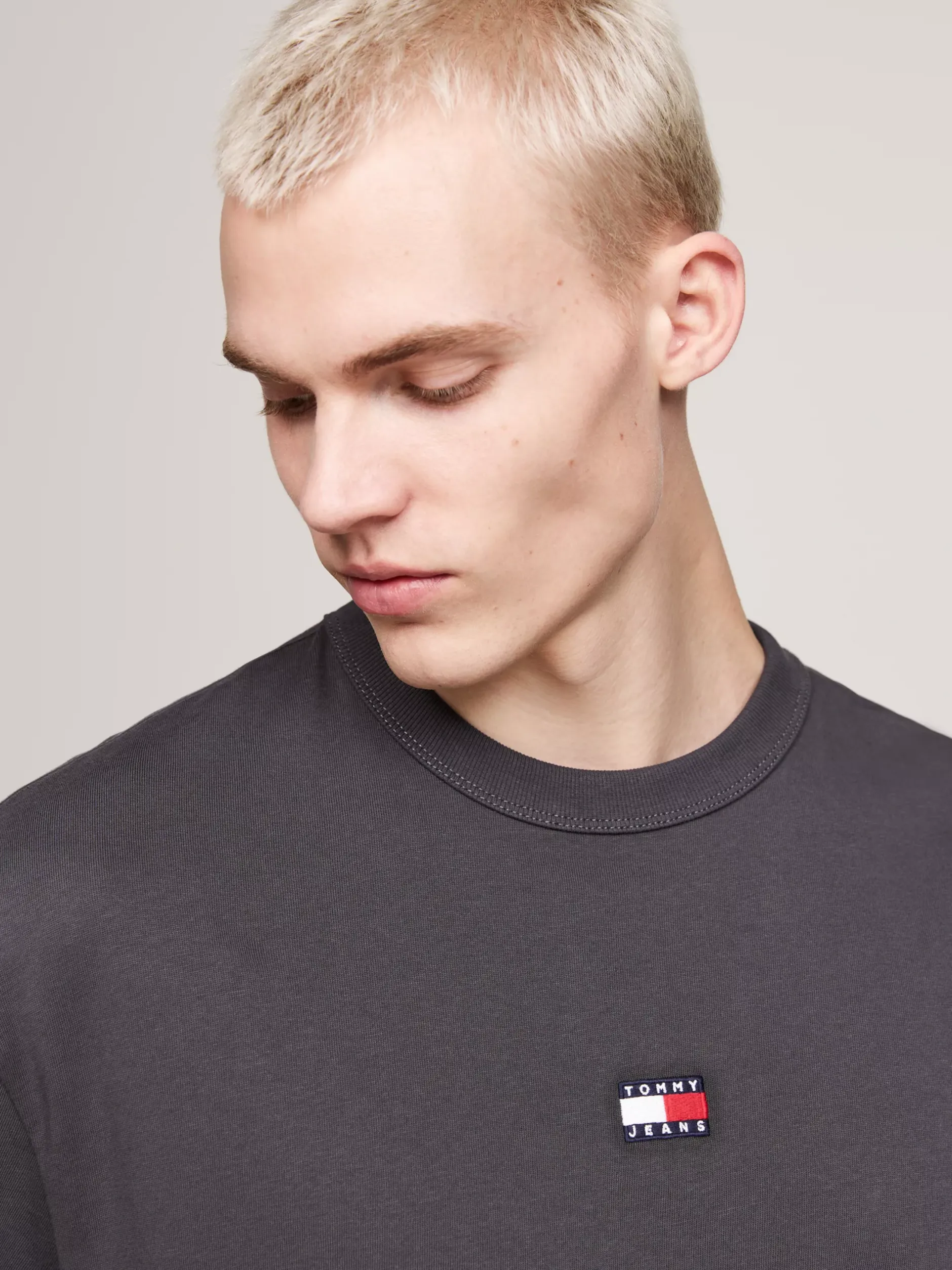 T-Shirty*Tommy Hilfiger T-shirt Oversize Z Naszywką Tommy NEW CHARCOAL
