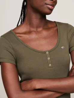 T-Shirty*Tommy Hilfiger T-shirt Z Dekoltem W Kształcie Litery U FATIGUE GREEN