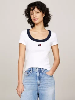 T-Shirty*Tommy Hilfiger T-shirt Z Dekoltem W Kształcie U I Naszywką Tommy WHITE