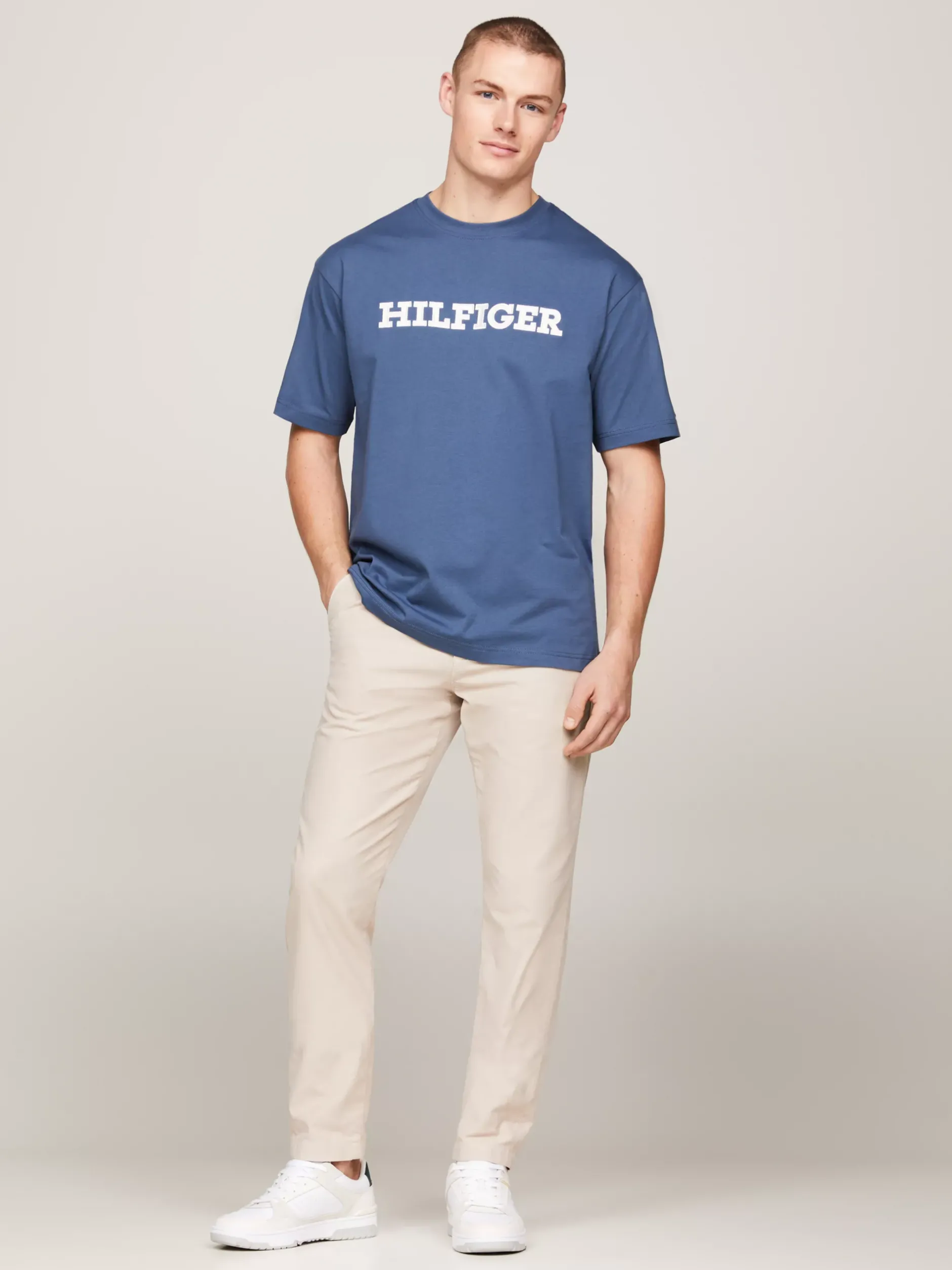 T-Shirty*Tommy Hilfiger T-shirt Z Diagonalu Z Wyhaftowanym Logo AEGEAN SEA