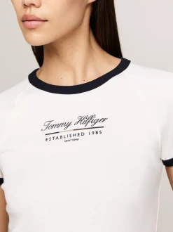T-Shirty*Tommy Hilfiger T-shirt Z Kontrastowym Wykończeniem I Logo ANCIENT WHITE