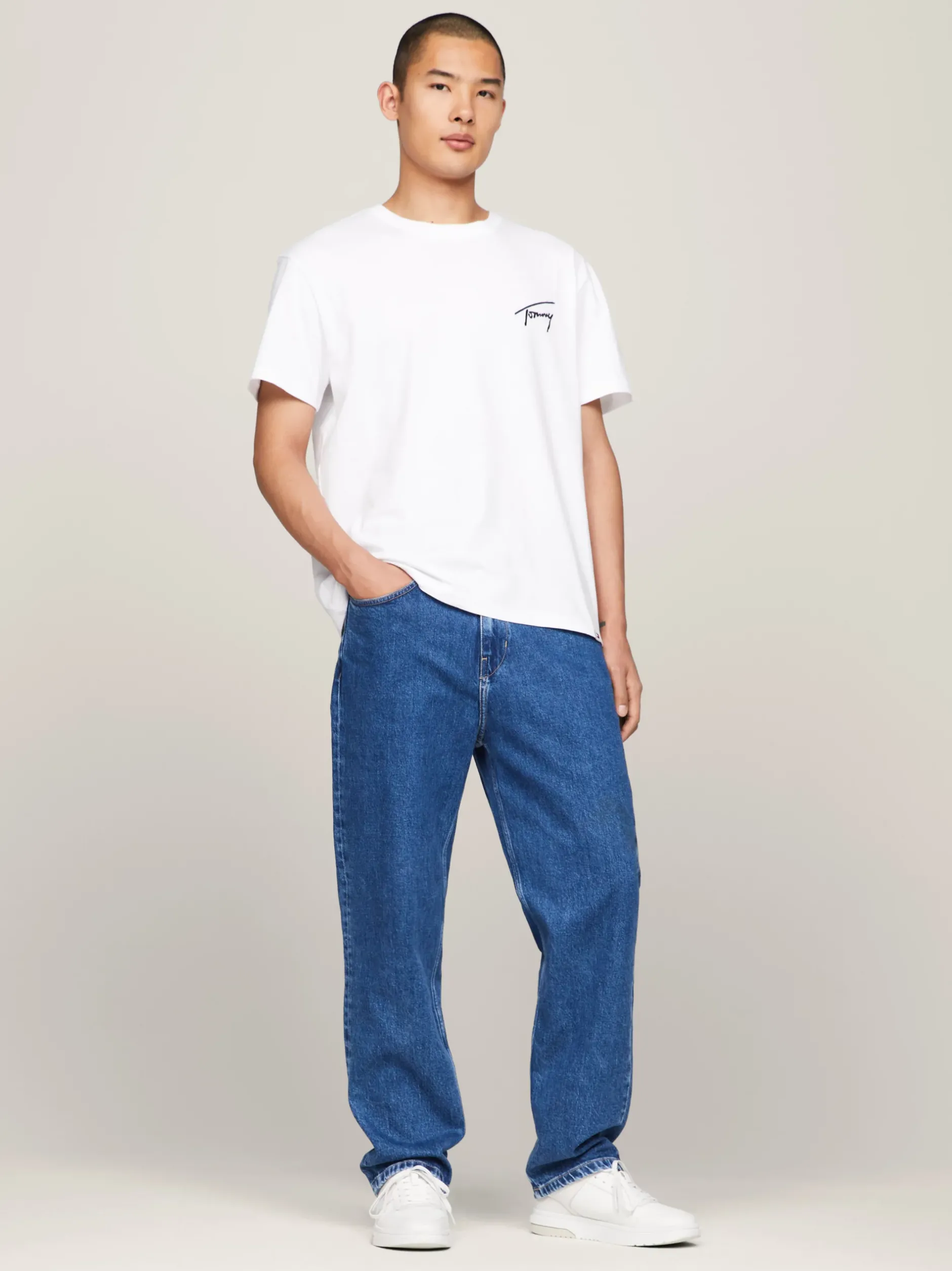 T-Shirty*Tommy Hilfiger T-shirt Z Okrągłym Dekoltem Z Logo WHITE
