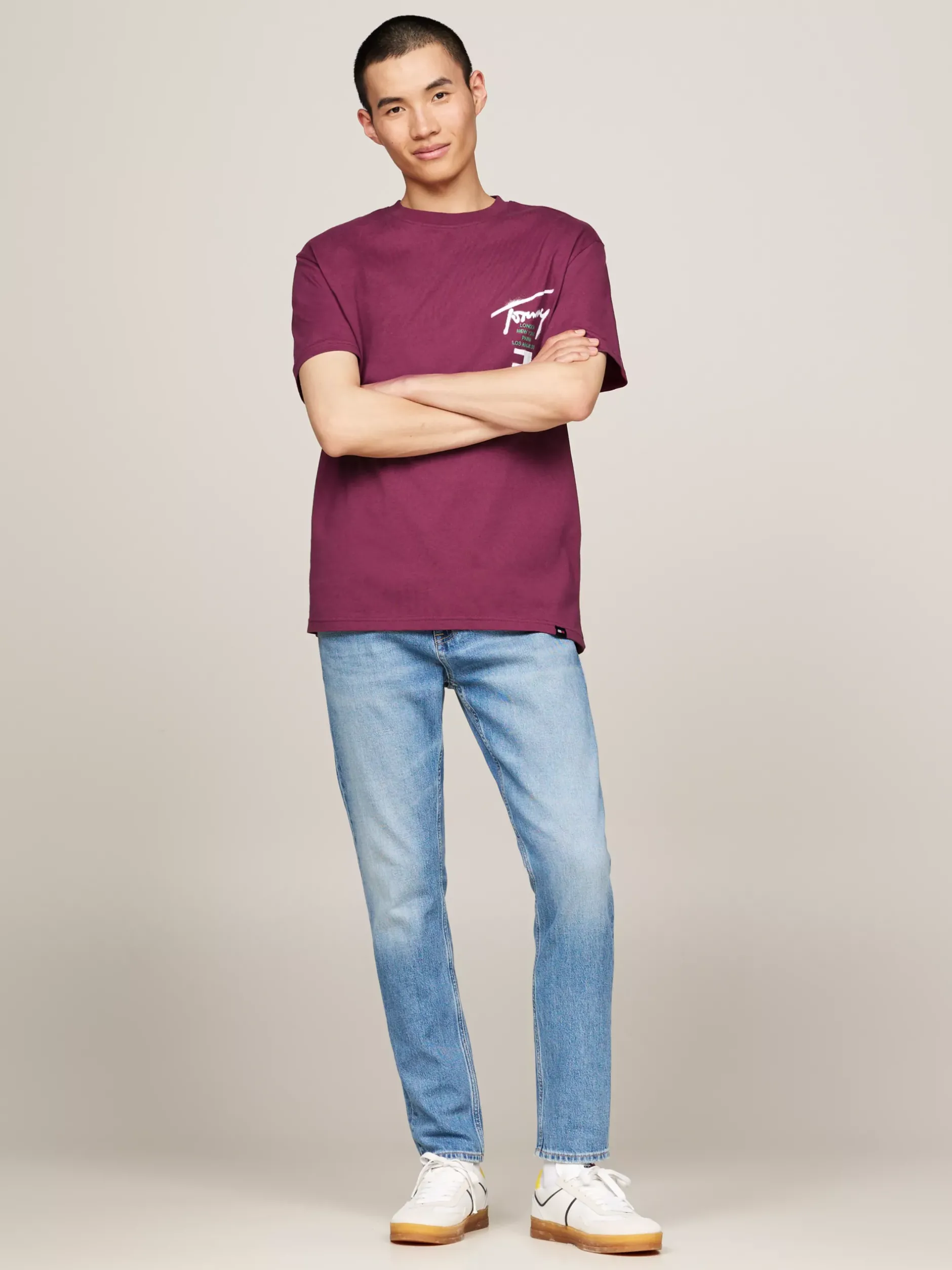 T-Shirty*Tommy Hilfiger T-shirt Z Okrągłym Dekoltem I Logo Z Tyłu VALLEY GRAPE