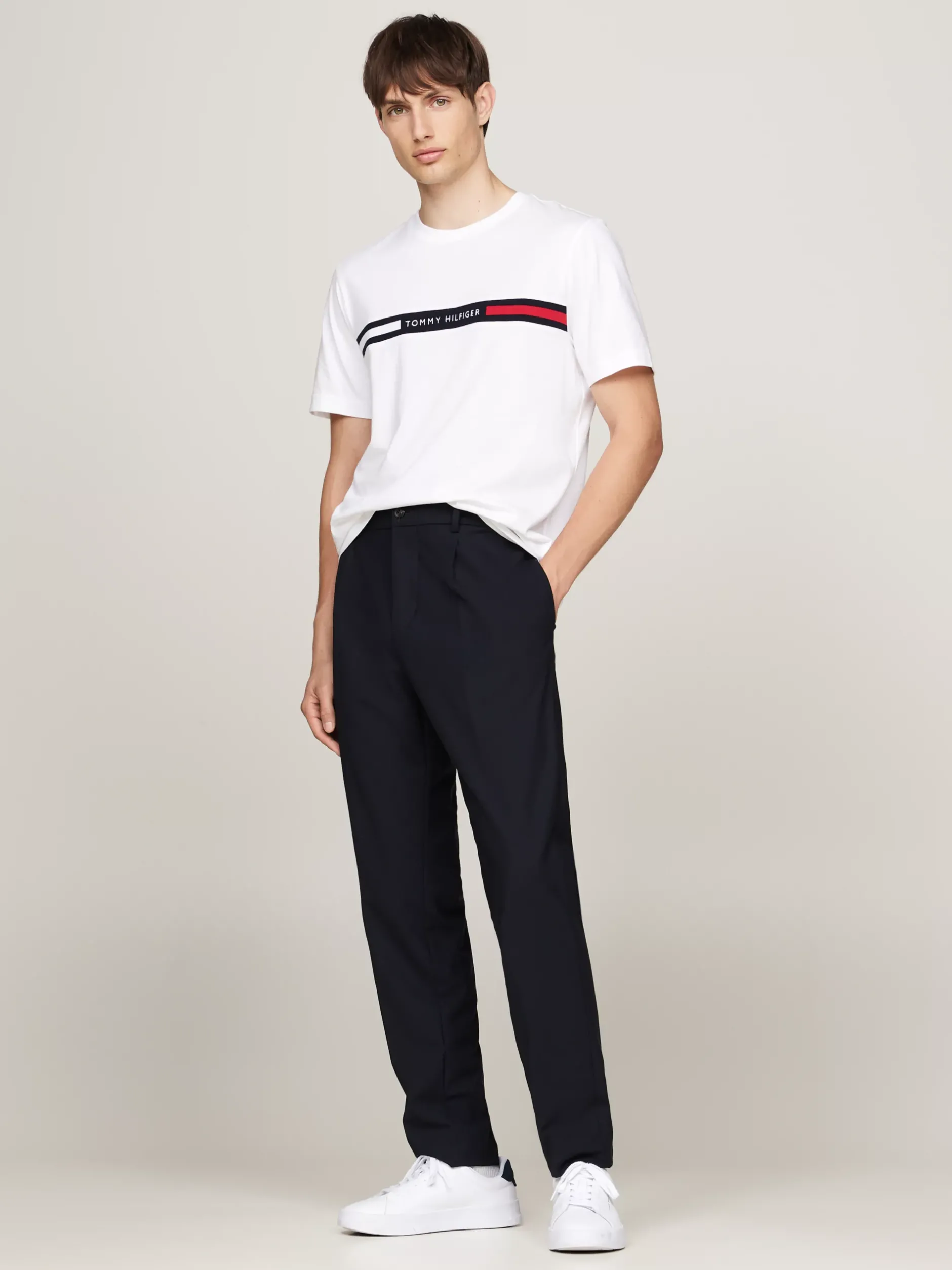 T-Shirty*Tommy Hilfiger T-shirt Z Wstawką Z Logo I Okrągłym Dekoltem WHITE