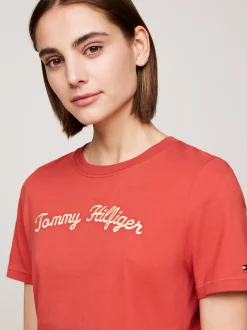 T-Shirty*Tommy Hilfiger T-shirt Z Wyhaftowanym Kaligrafowanym Logo TERRA RED