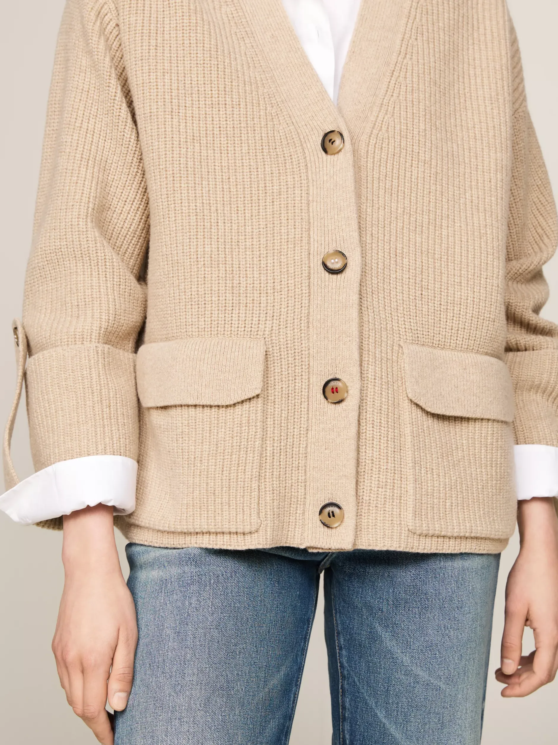 Kardigany|Dzianina*Tommy Hilfiger Wełniany Kardigan Oversize Z Dekoltem W Szpic CLASSIC BEIGE