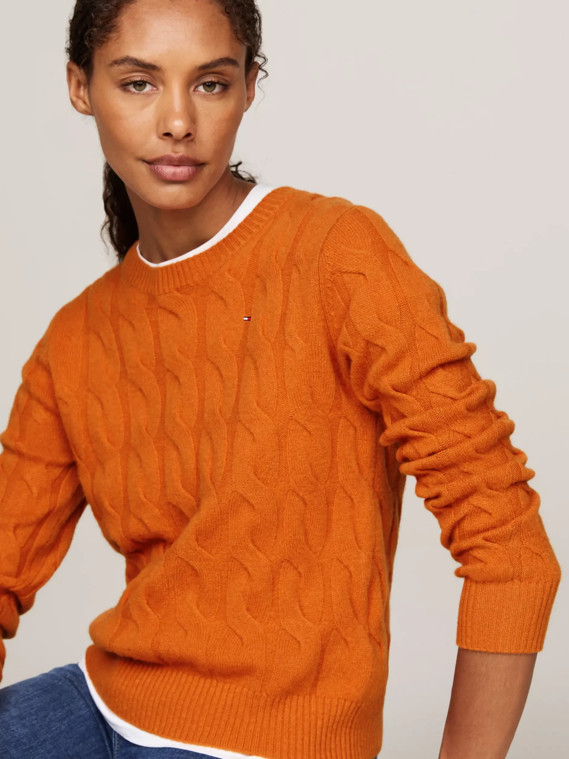 Swetry Z Okrągłym Dekoltem|Swetry*Tommy Hilfiger Wełniany Sweter Z Warkoczowym Splotem AUTUMN ORANGE