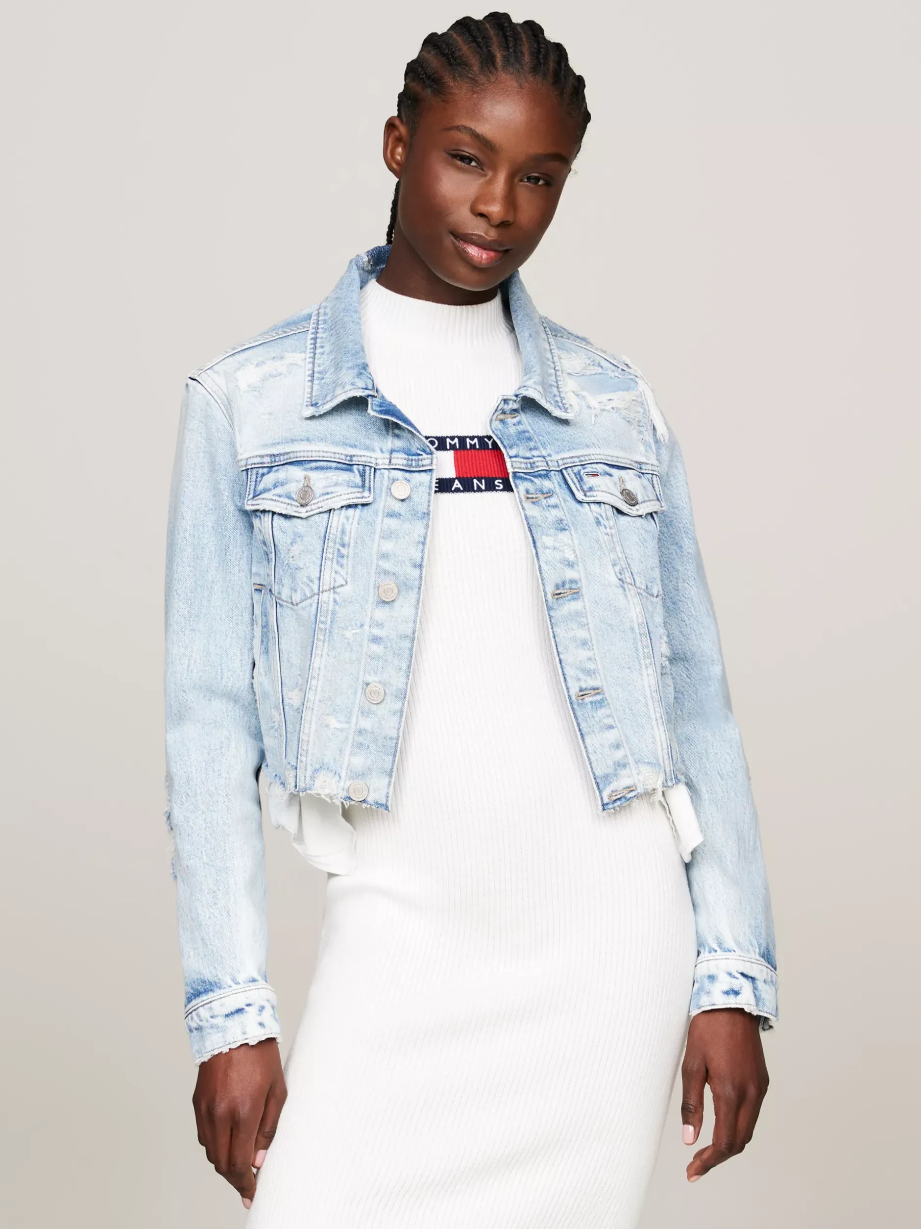Kurtki & Płaszcze*Tommy Hilfiger Wąska Kurtka Jeansowa O Niewykończonym Dole DENIM LIGHT