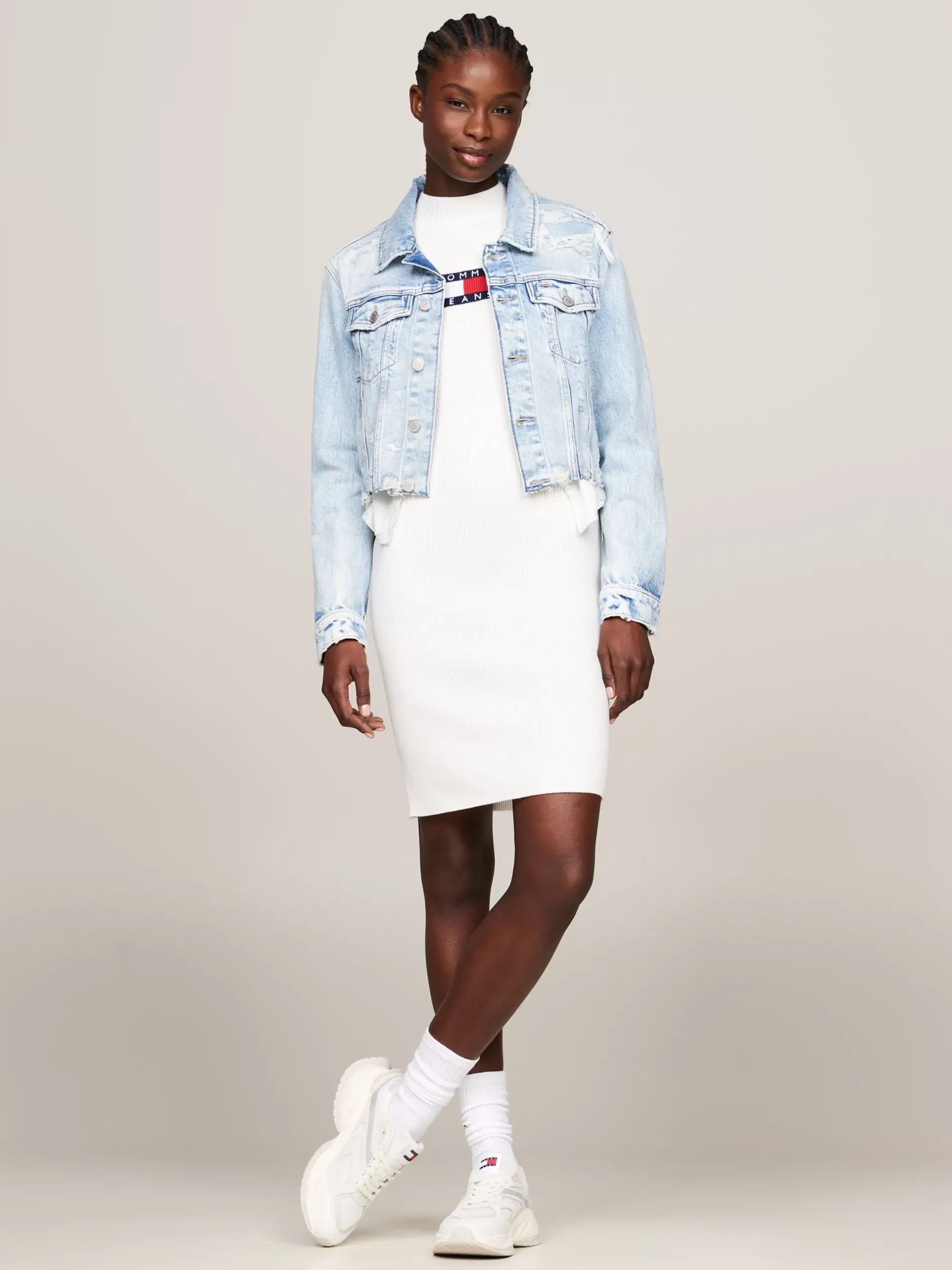 Kurtki & Płaszcze*Tommy Hilfiger Wąska Kurtka Jeansowa O Niewykończonym Dole DENIM LIGHT