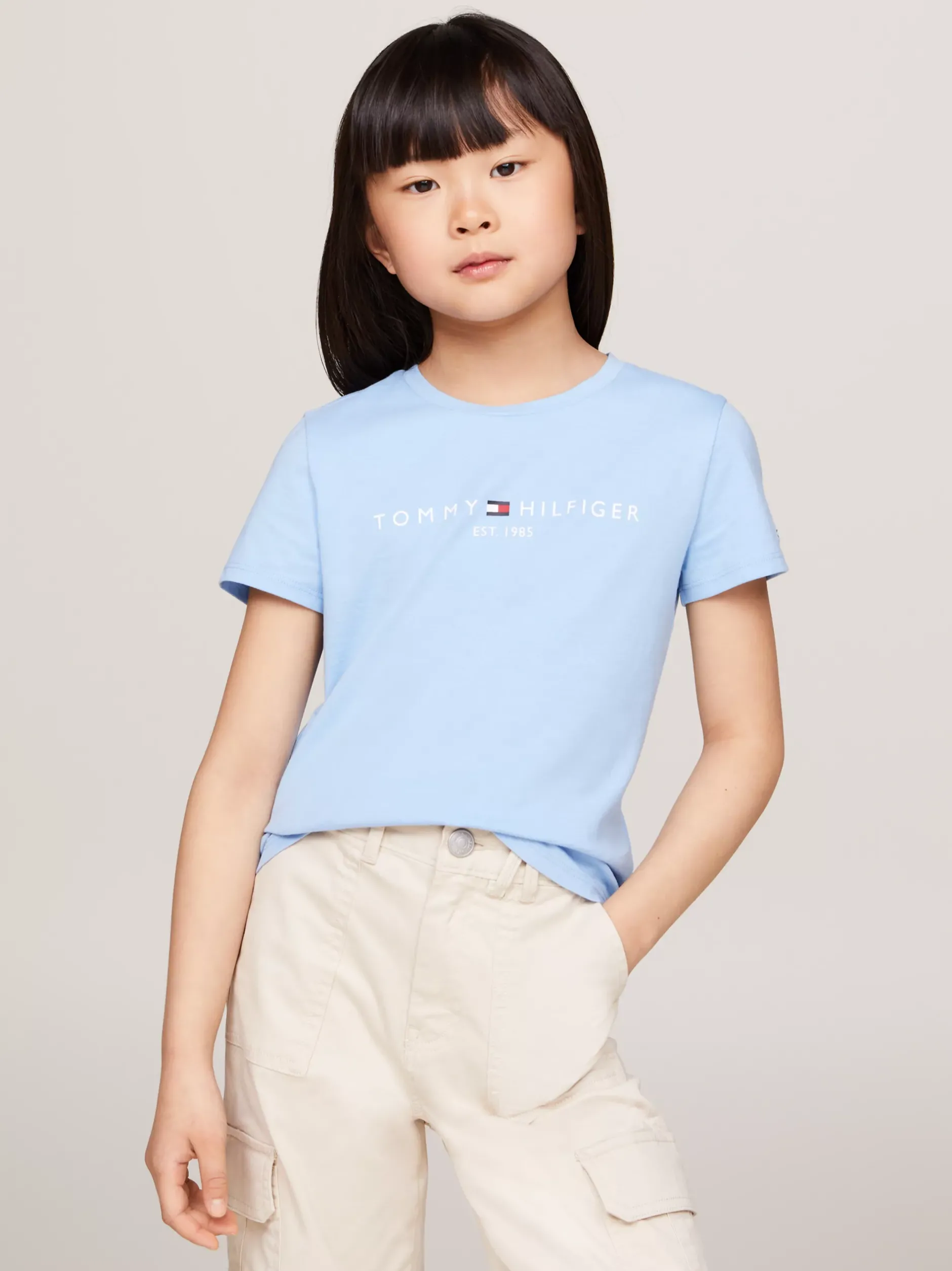 Topy I T-Shirty*Tommy Hilfiger Wąski T-shirt Z Logo VESSEL BLUE