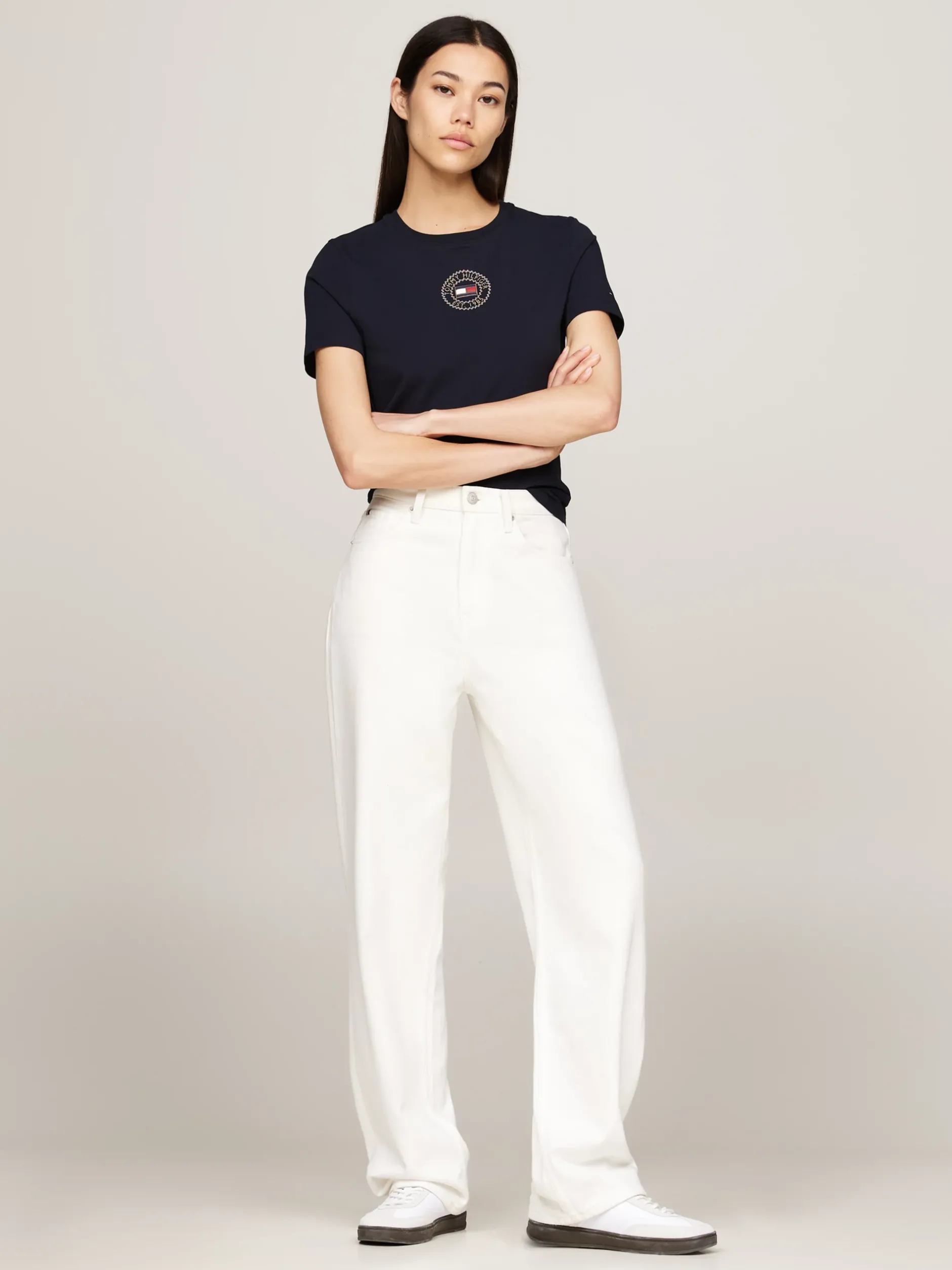 T-Shirty*Tommy Hilfiger Wąski T-shirt Z Logo W Formie Stempla DESERT SKY