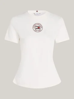 T-Shirty*Tommy Hilfiger Wąski T-shirt Z Logo W Formie Stempla ANCIENT WHITE