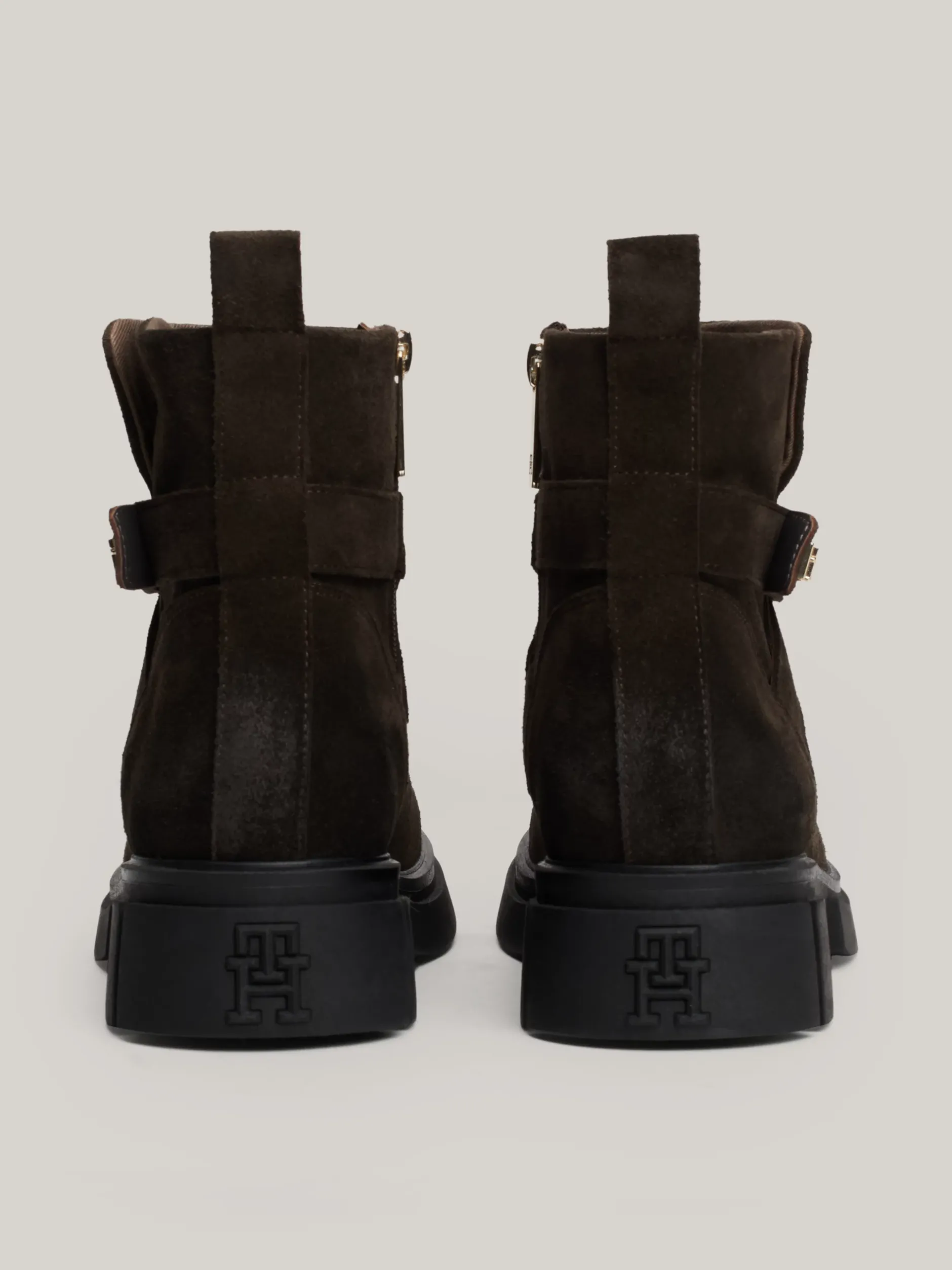 Botki*Tommy Hilfiger Zamszowe Botki TH Monogram DARK COFFEE