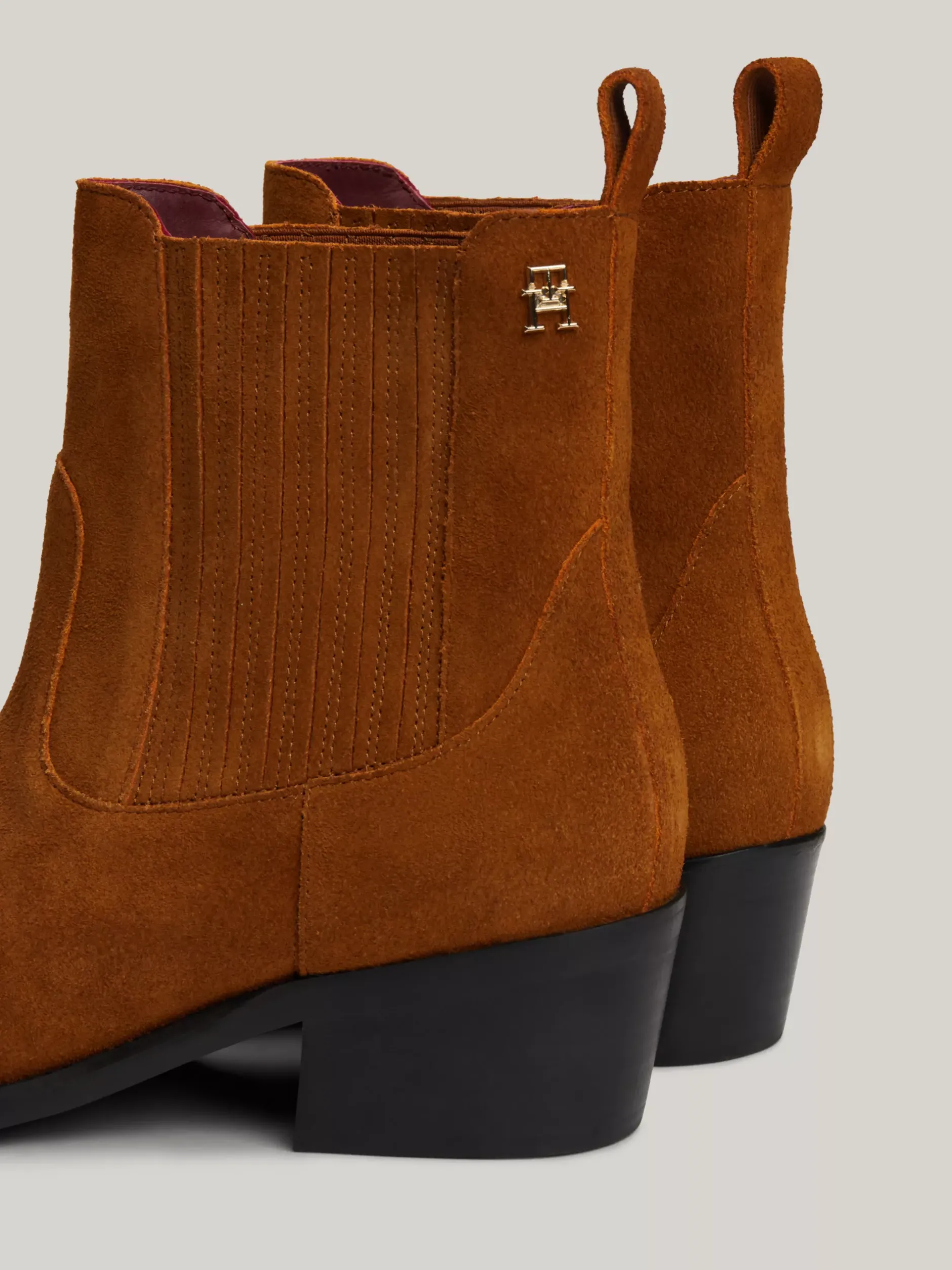 Botki*Tommy Hilfiger Zamszowe Kowbojki Z Monogramem TH GRAIN BROWN