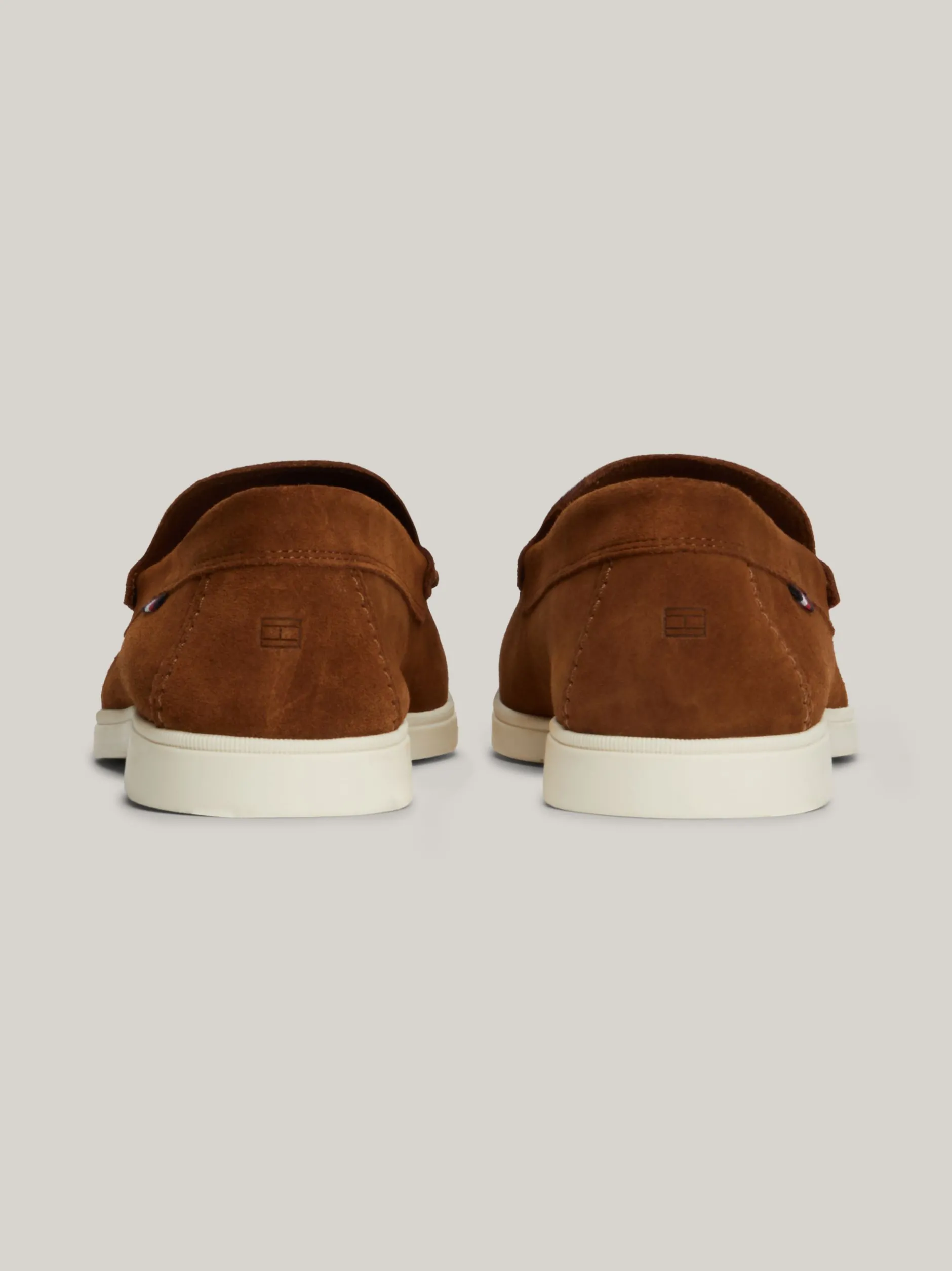 Mokasyny & Buty Żeglarskie|Buty Casual*Tommy Hilfiger Zamszowe Mokasyny Na Kontrastowej Podeszwie COCONUT GROVE