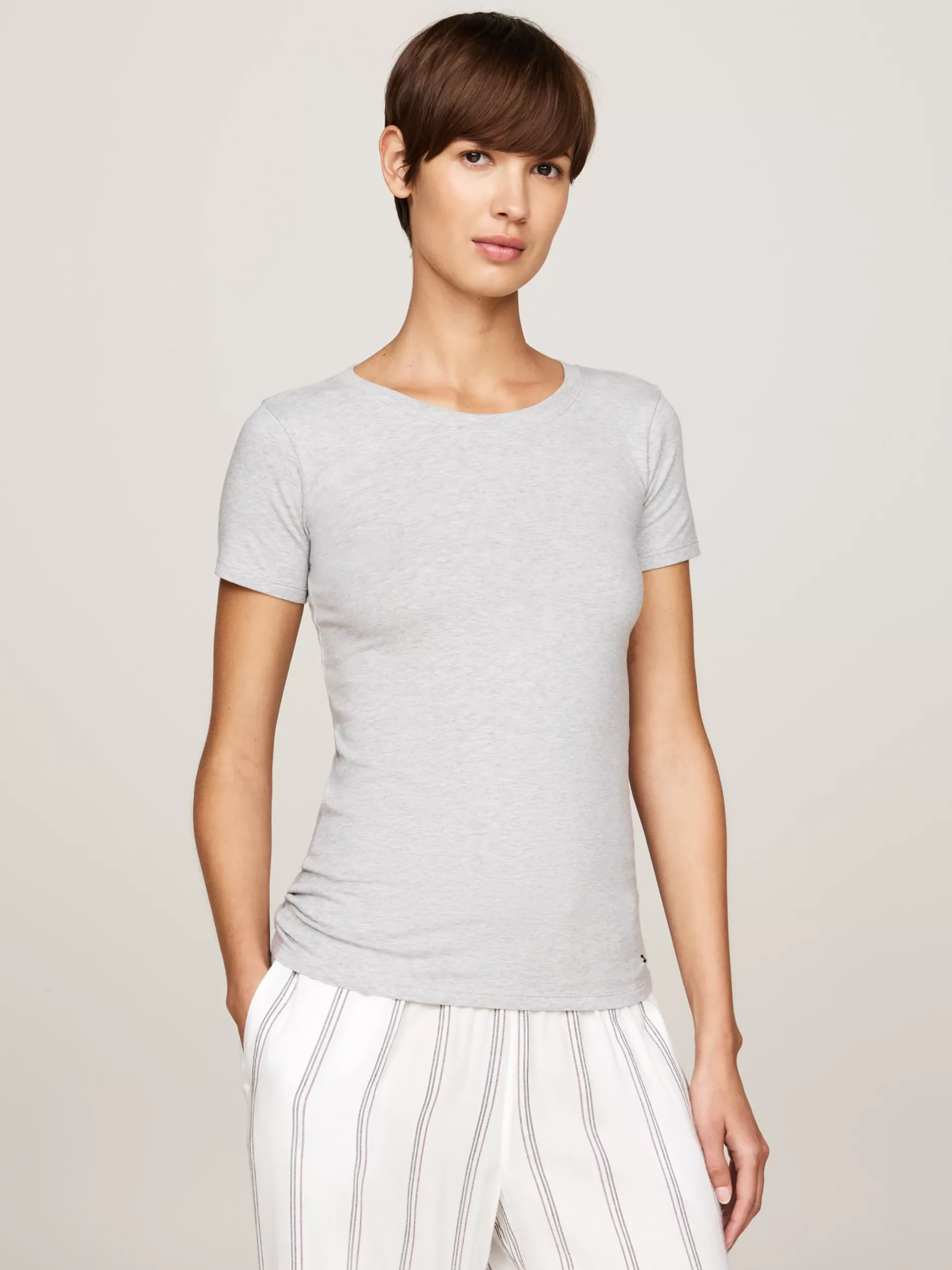 Stroje Domowe*Tommy Hilfiger Zestaw 2 T-shirtów Z Wyhaftowaną Flagą WHITE/LIGHT GREY HEATHER