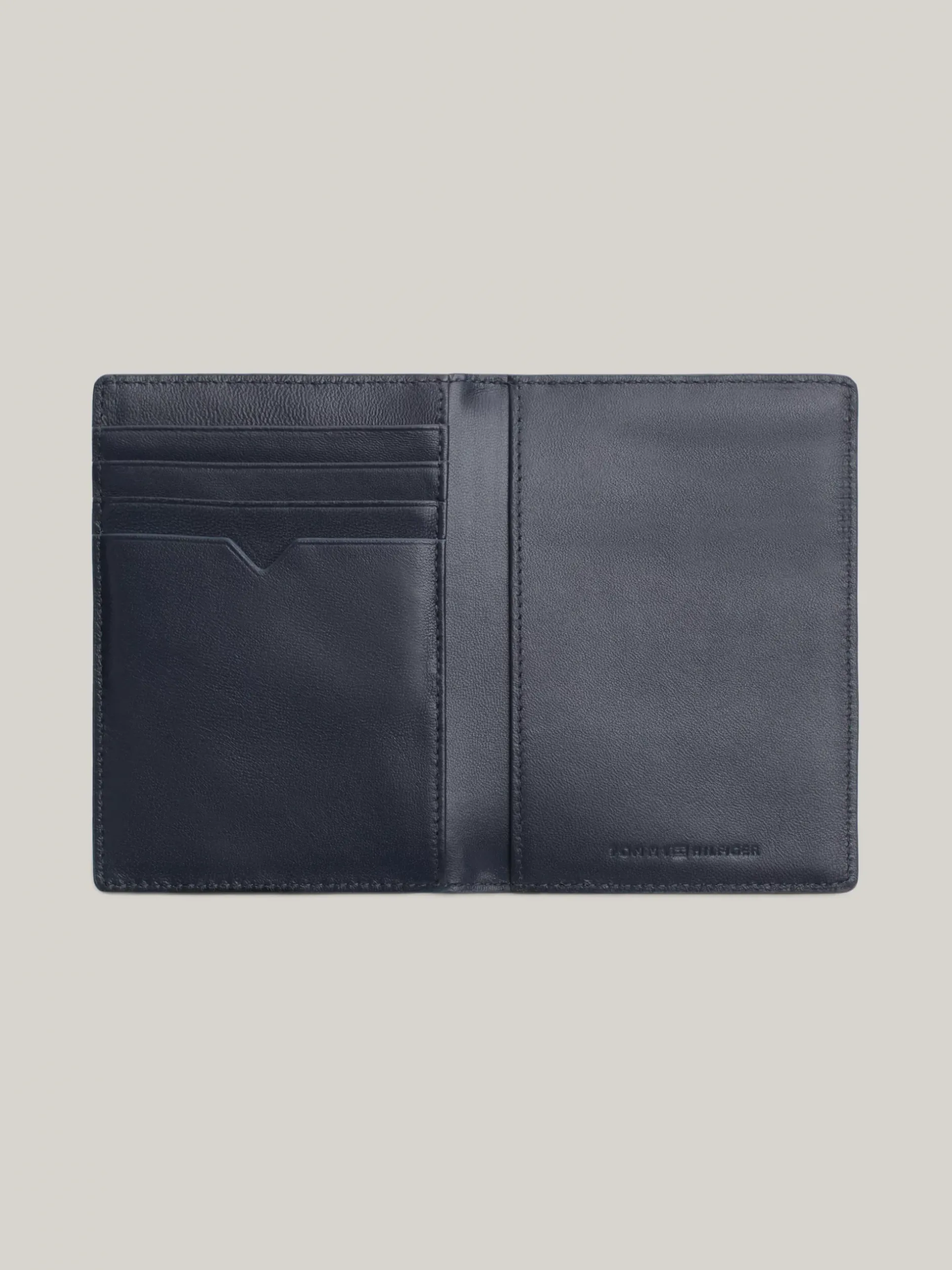 Portfele & Breloczki Do Kluczy*Tommy Hilfiger Zestaw: Etui Na Paszport I Zawieszka Na Bagaż SPACE BLUE