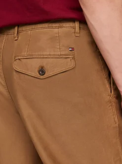 Spodnie*Tommy Hilfiger Zwężane Chinosy Z Bawełnianej Gabardyny HIGHLAND KHAKI